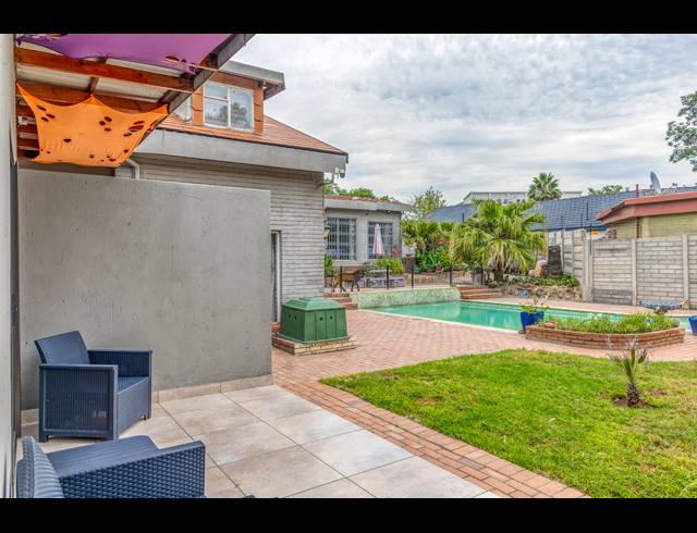 1 BEDROOM STUDIO APARTMENT TO LET IN RIVONIA